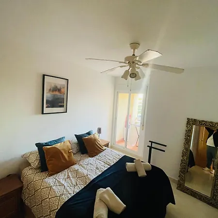 Atico Dos Apartment